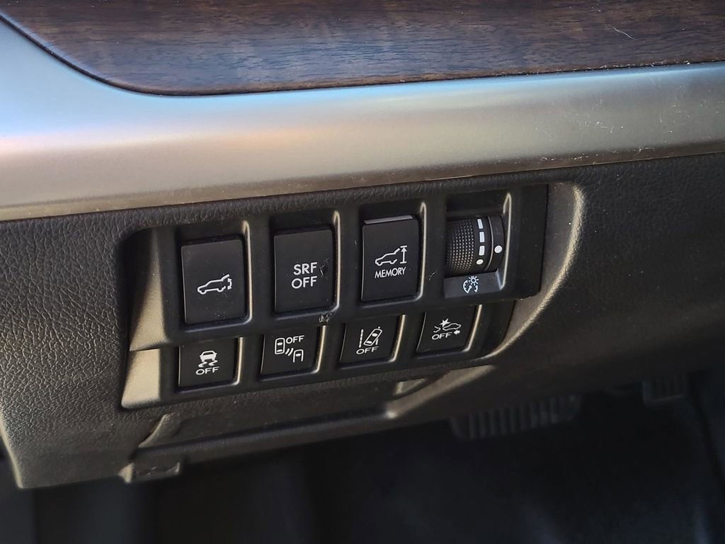 Used 2016 Subaru Outback 2.5i Limited image 24