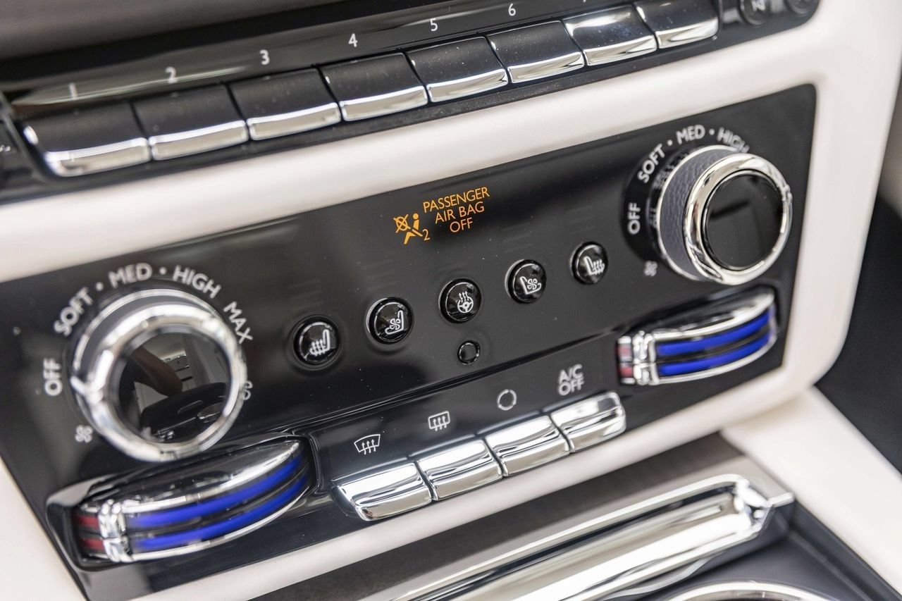 New 2026 Rolls-Royce Ghost AWD/4WD image 39