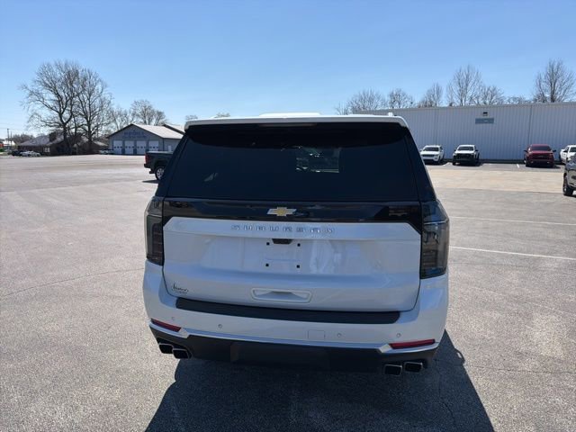 Used 2025 Chevrolet Suburban High Country image 12