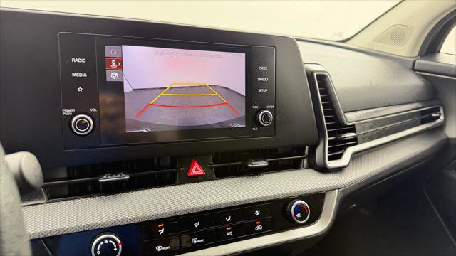 Used 2024 Kia Sportage LX image 29
