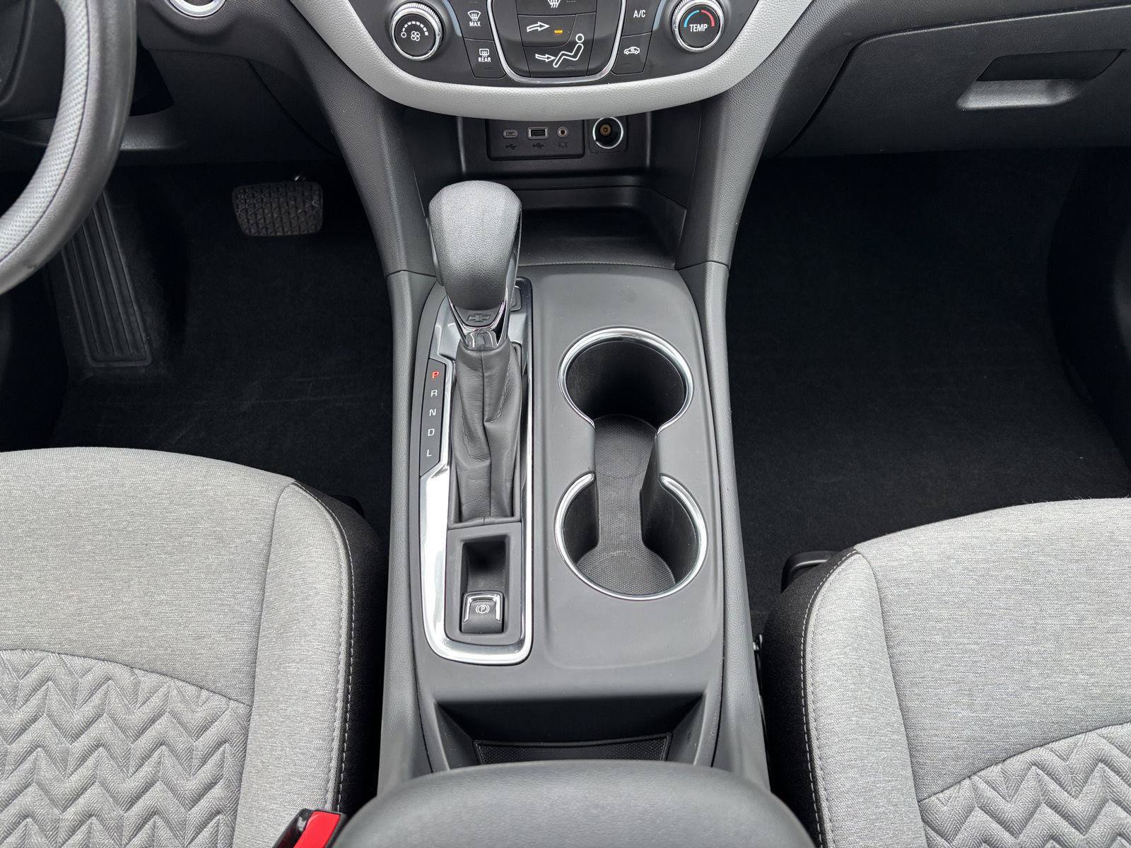 Used 2024 Chevrolet Equinox LS AWD/4WD image 12