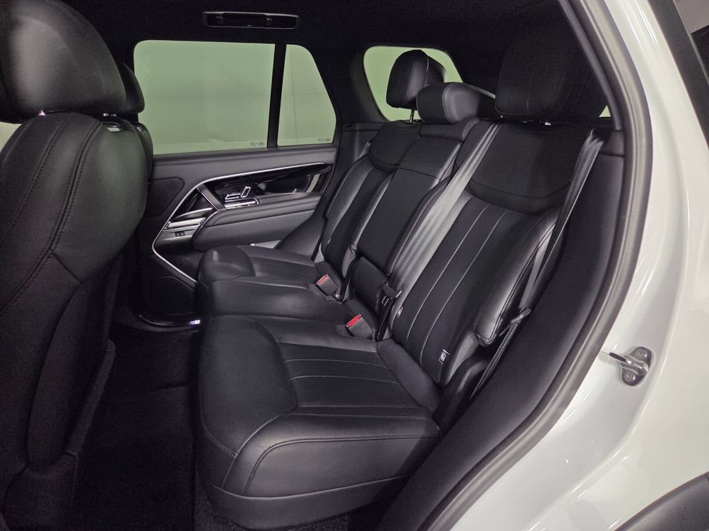 Used 2024 Land Rover Range Rover SE AWD/4WD image 23