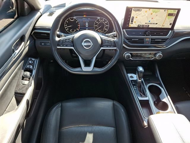 Used 2024 Nissan Altima 2.5 SR w/ SR Premium Package image 11