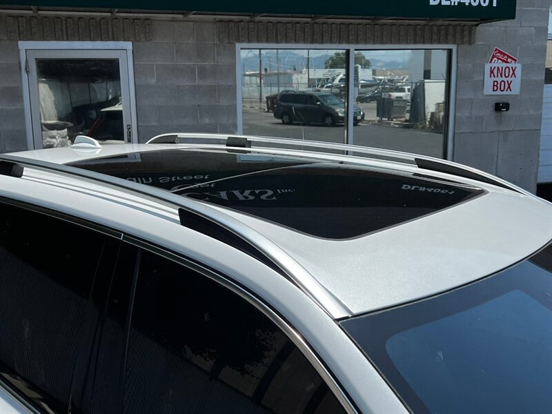 Used 2018 Volvo XC90 T5 Momentum w/ Convenience Package AWD/4WD image 11