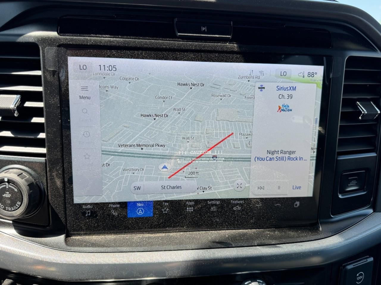 New 2025 Ford F150 Lariat w/ Equipment Group 502A High image 17