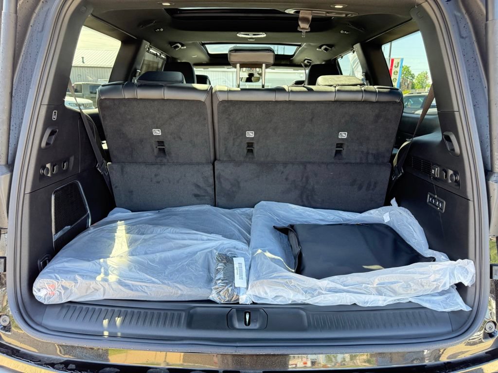 New 2026 Jeep Grand Wagoneer Limited AWD/4WD image 40