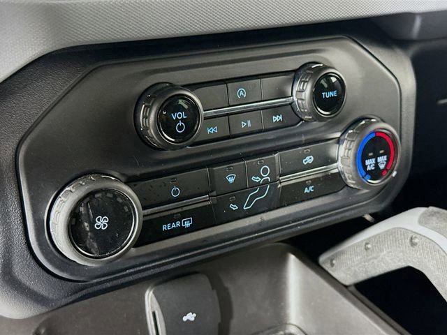 Used 2023 Ford Bronco Big Bend image 15