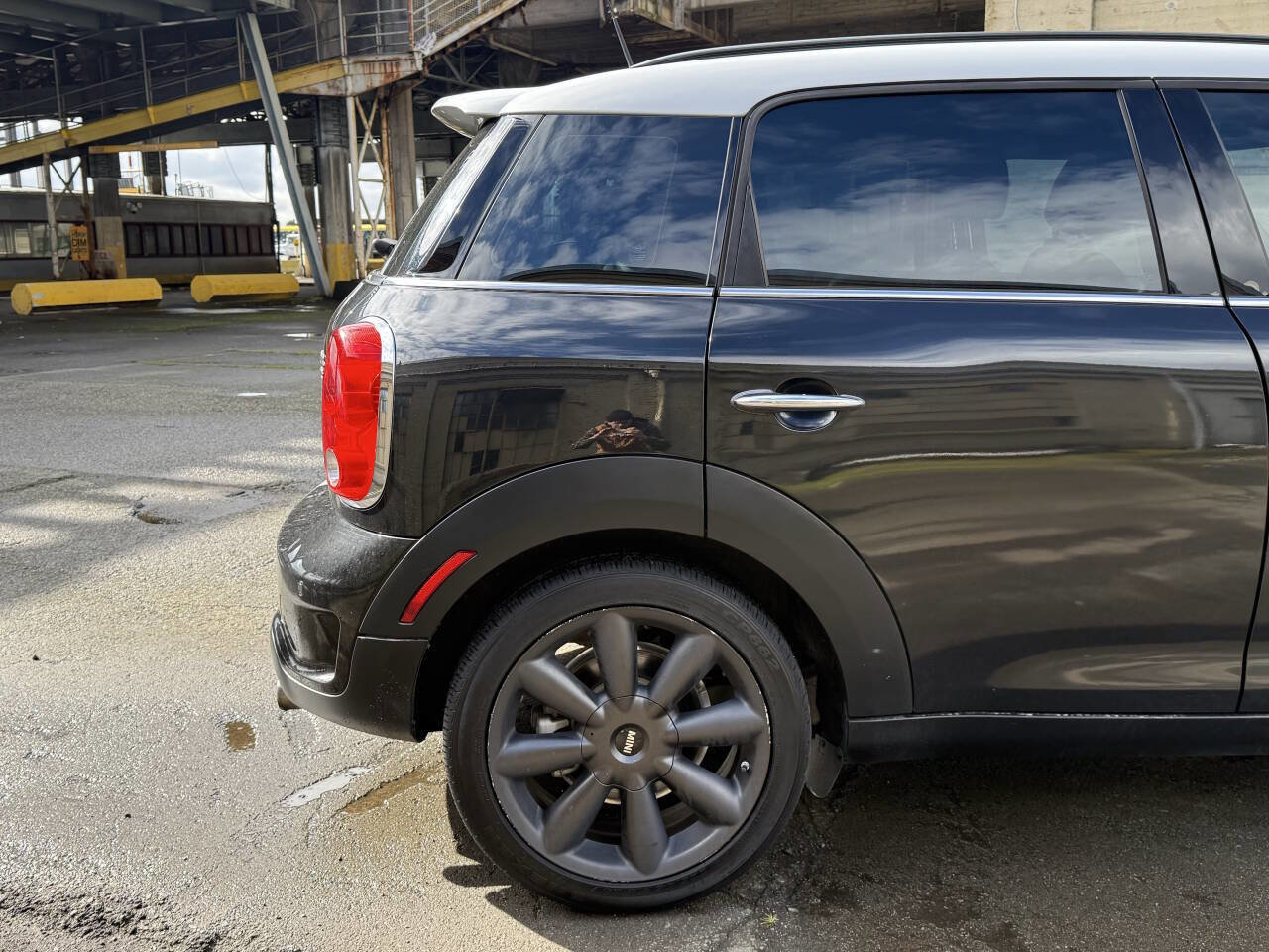 Used 2013 MINI Cooper Countryman S image 18
