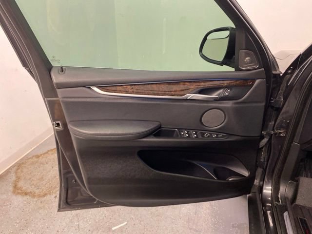 Used 2015 BMW X5 xDrive50i AWD/4WD image 20