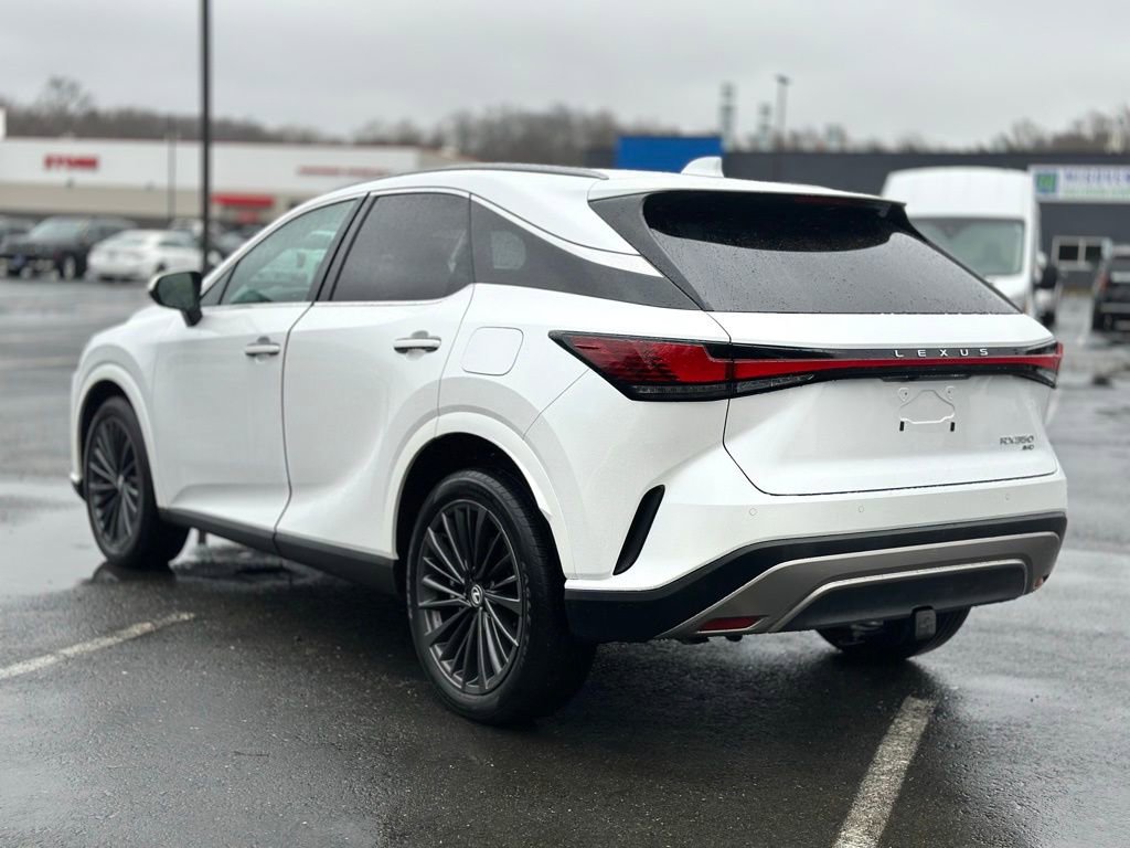 Used 2024 Lexus RX 350 Premium w/ Kick Sensor & Tow Package image 4