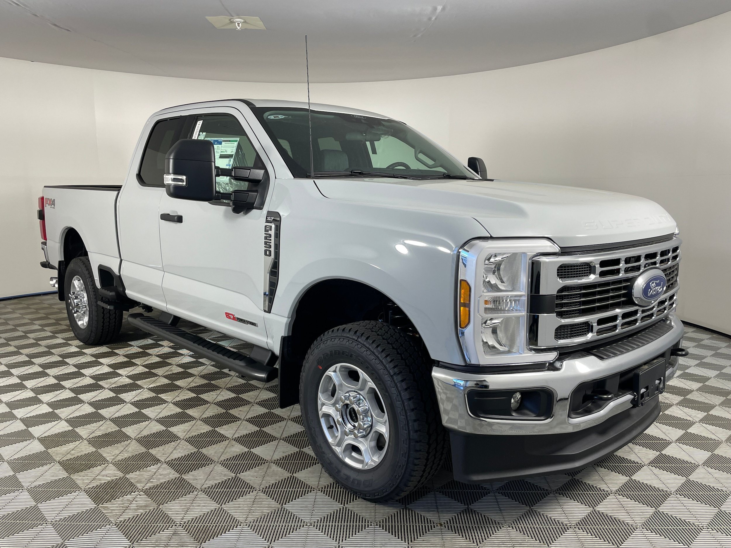 New 2026 Ford F250 XLT w/ 360-Degree Camera Package AWD/4WD image 10