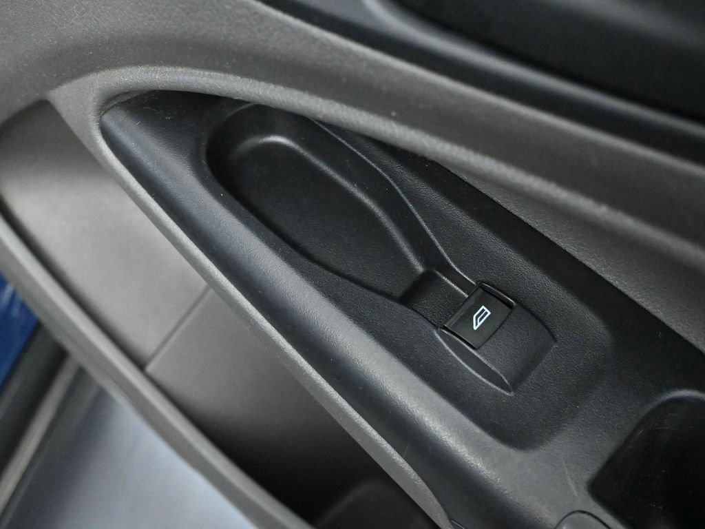 Used 2021 Ford Transit Connect XL image 45