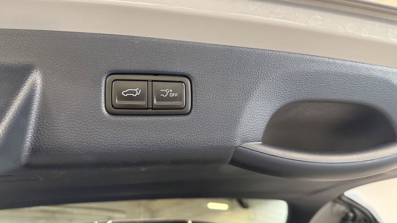 Used 2026 Kia Carnival SX Prestige FWD image 27