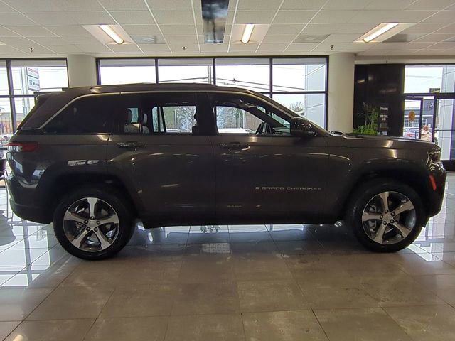 New 2026 Jeep Grand Cherokee Limited image 3
