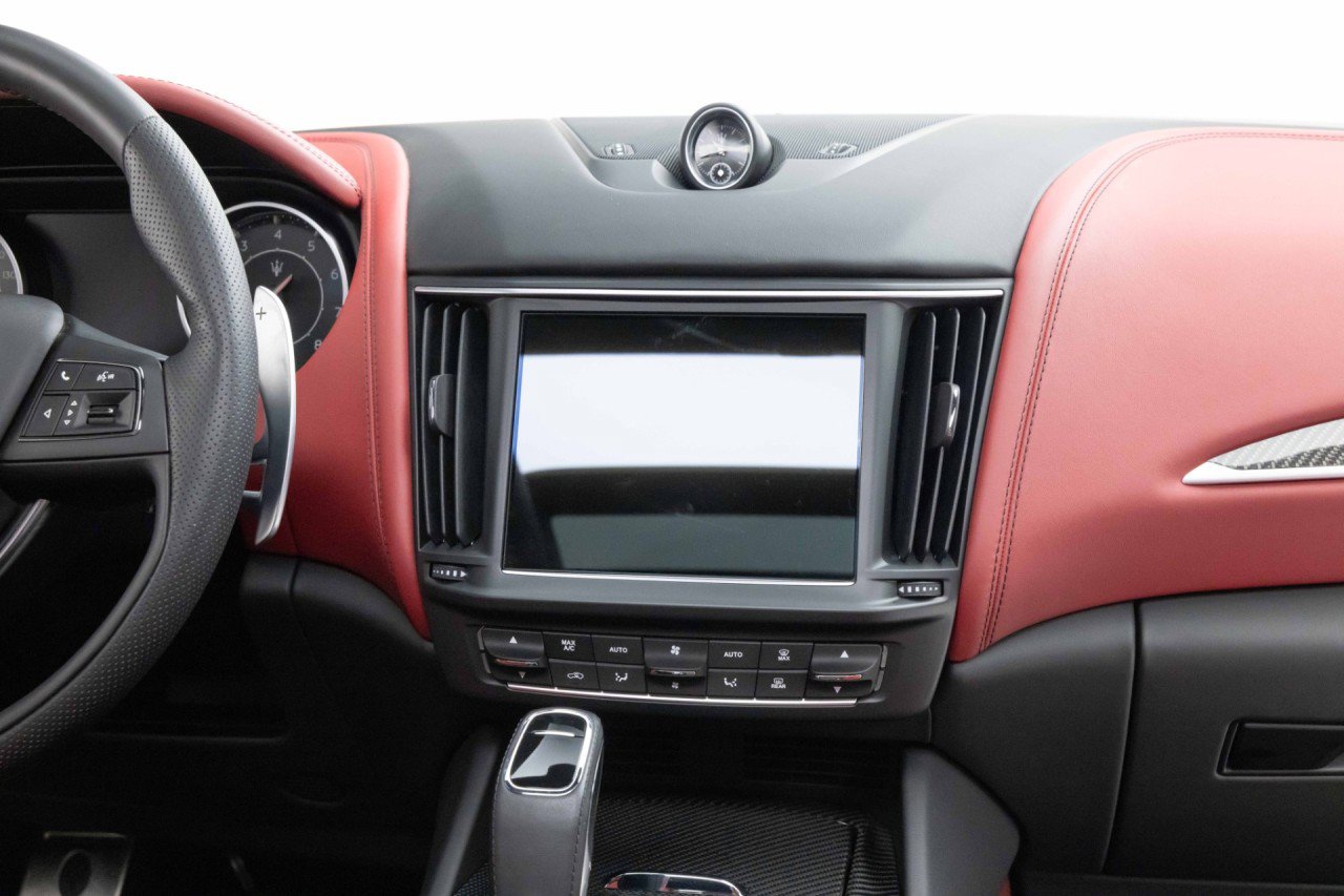 Used 2021 Maserati Levante S GranSport AWD/4WD image 16