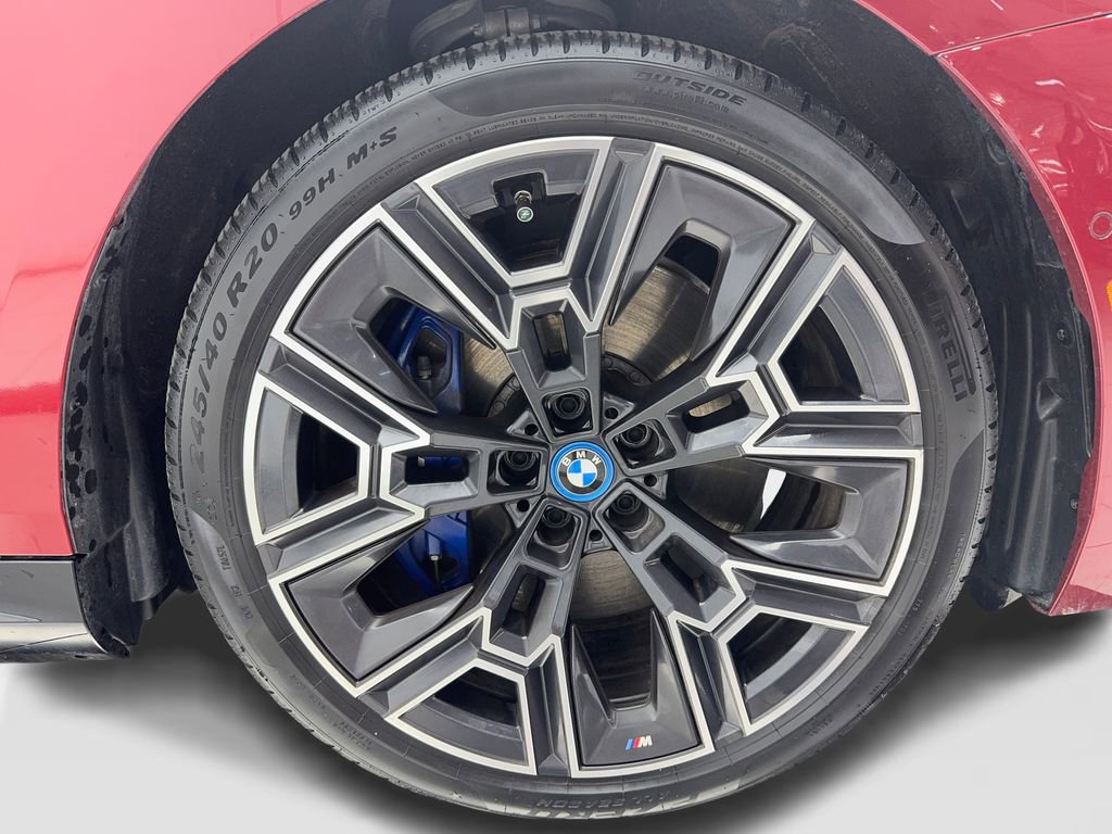 Used 2025 BMW i5 eDrive40i w/ M Sport Package RWD image 51