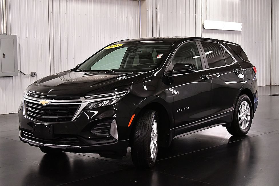 Used 2024 Chevrolet Equinox LT AWD/4WD image 3