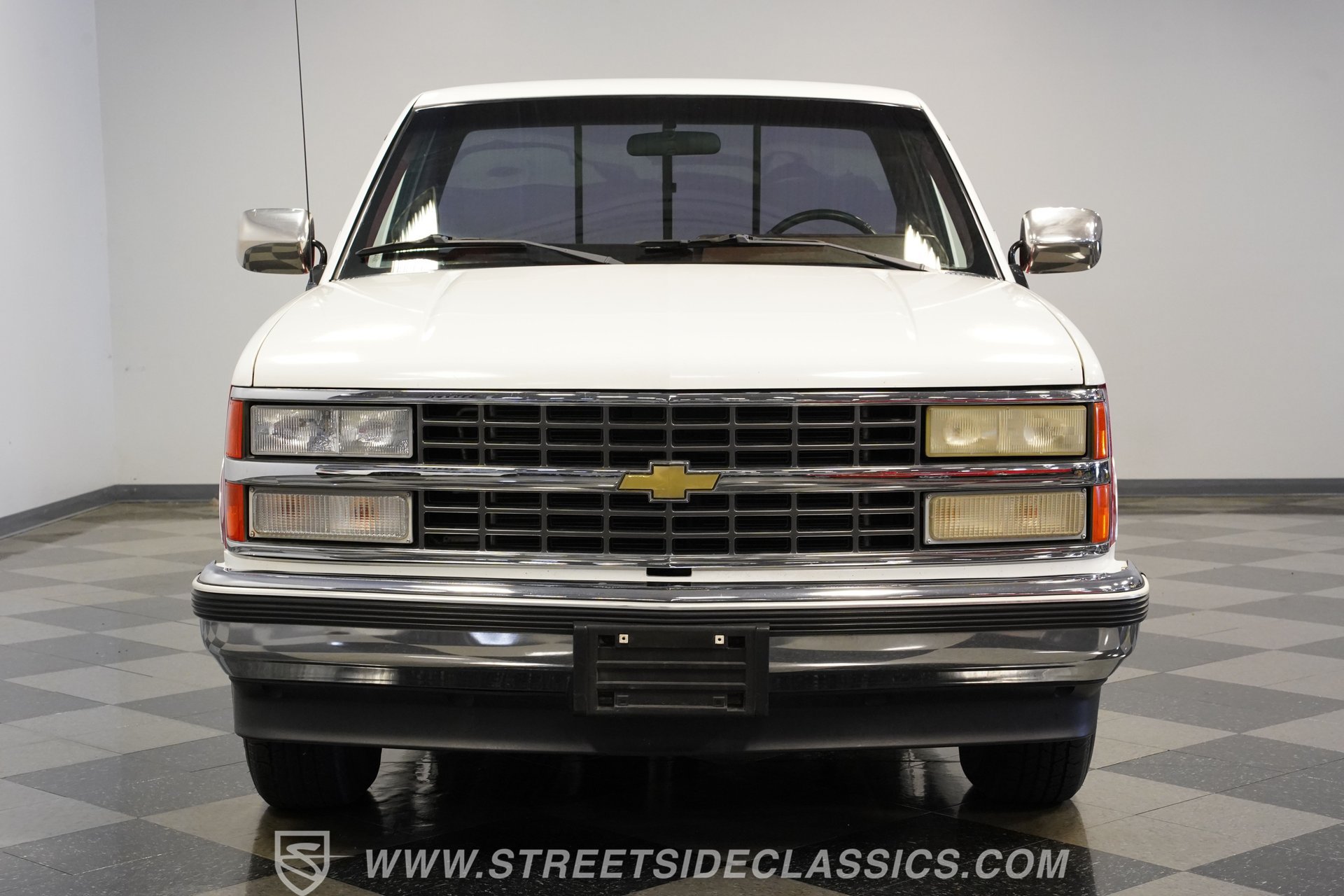 Used 1991 Chevrolet Silverado 1500 2WD Regular Cab image 18