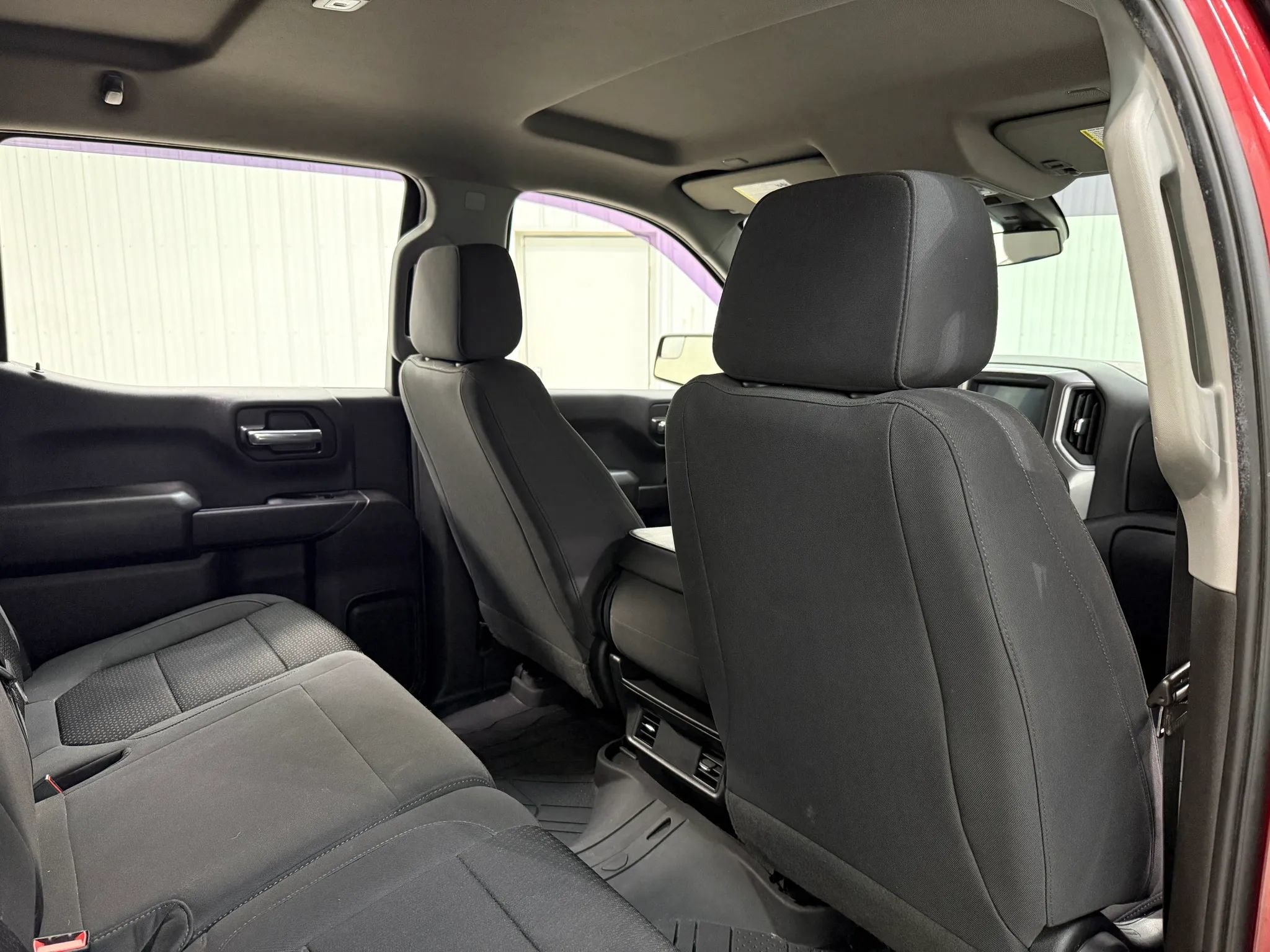 Used 2022 Chevrolet Silverado 1500 Custom w/ Safety Confidence Package AWD/4WD image 17