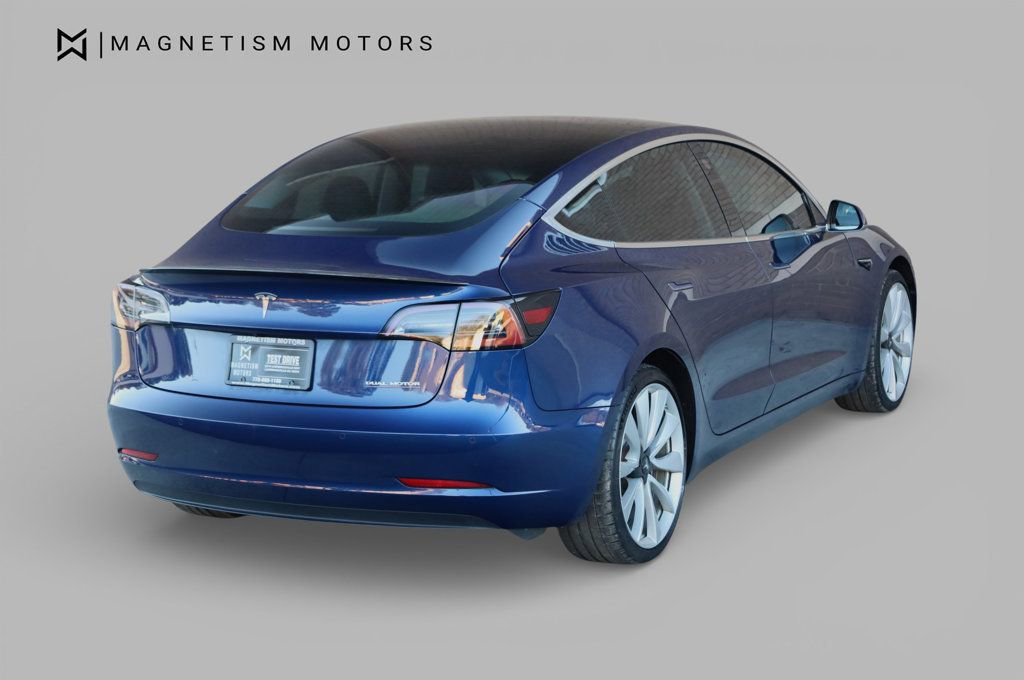 Used 2019 Tesla Model 3 Performance image 9