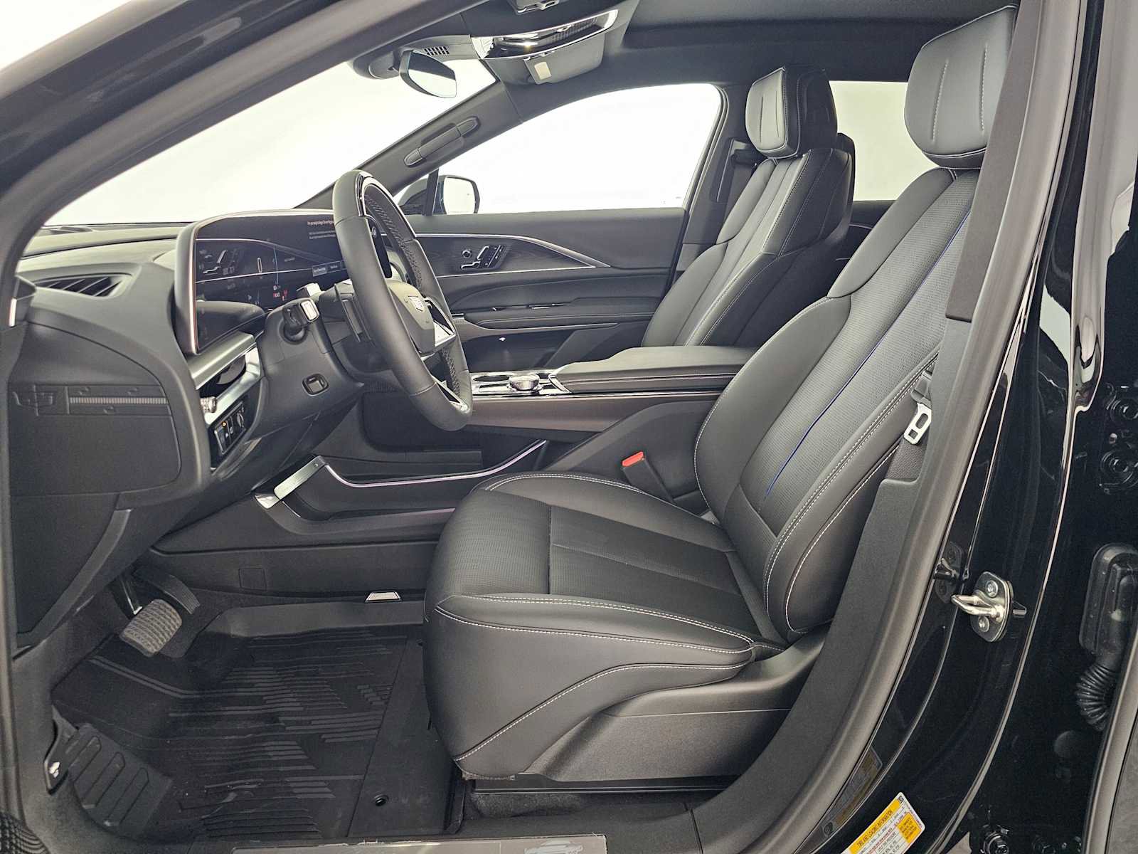 New 2026 Cadillac Lyriq Sport image 20