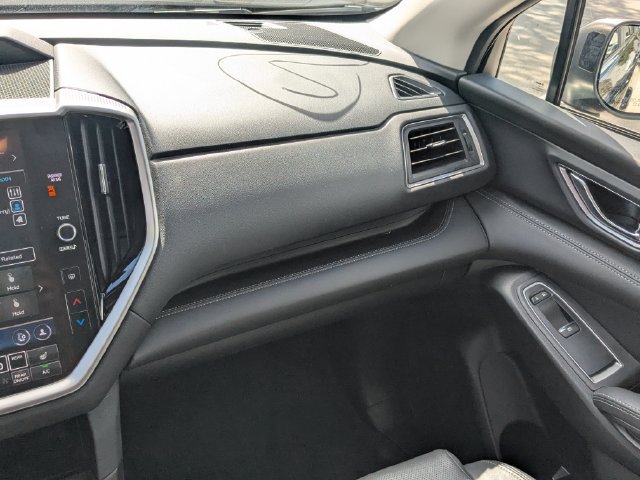 Used 2023 Subaru Ascent Limited AWD/4WD image 24