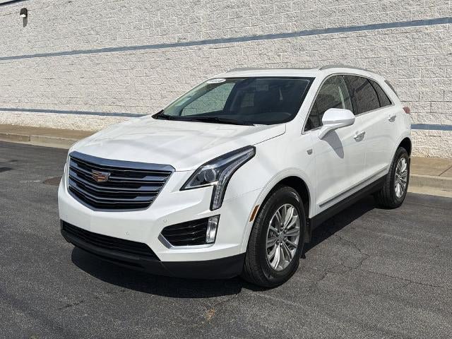 Used 2018 Cadillac XT5 Luxury w/ Driver Awareness Package FWD image 3