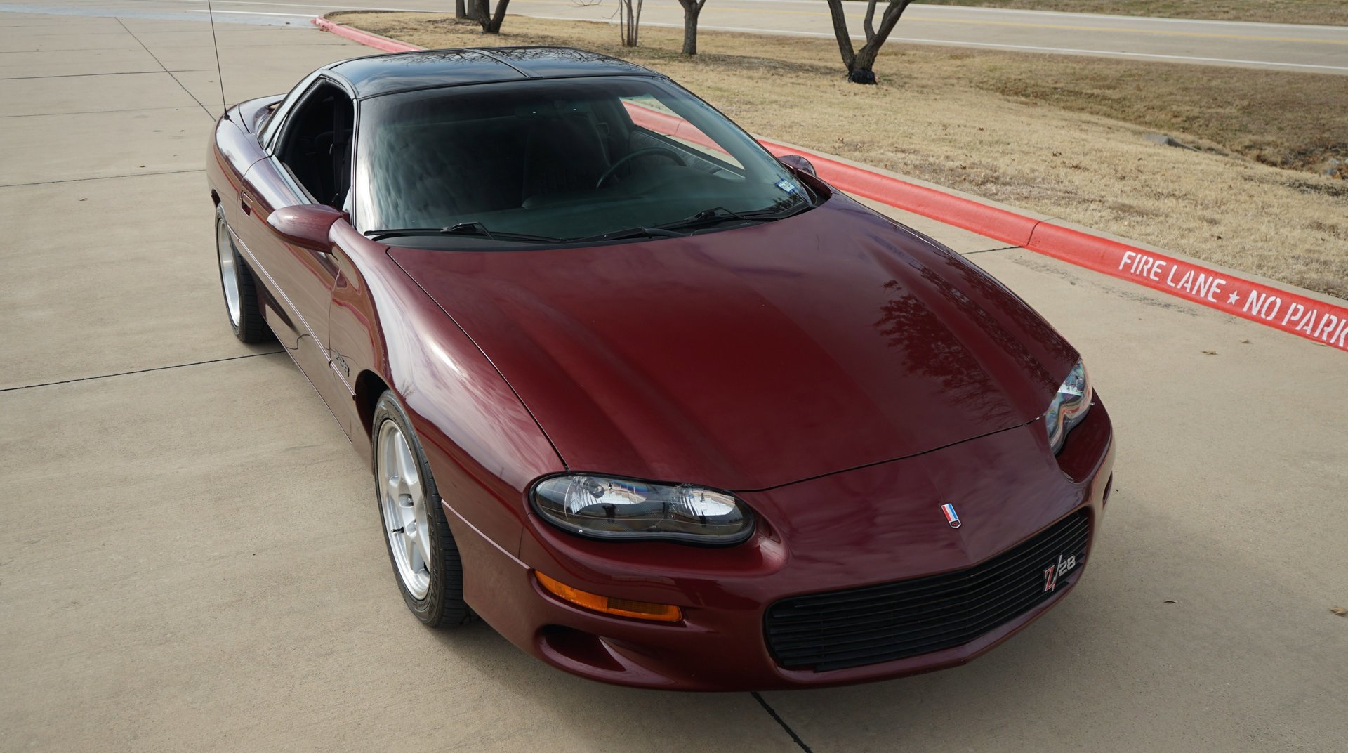 Used 2000 Chevrolet Camaro Z28 w/ Preferred Equipment Group 2 image 20
