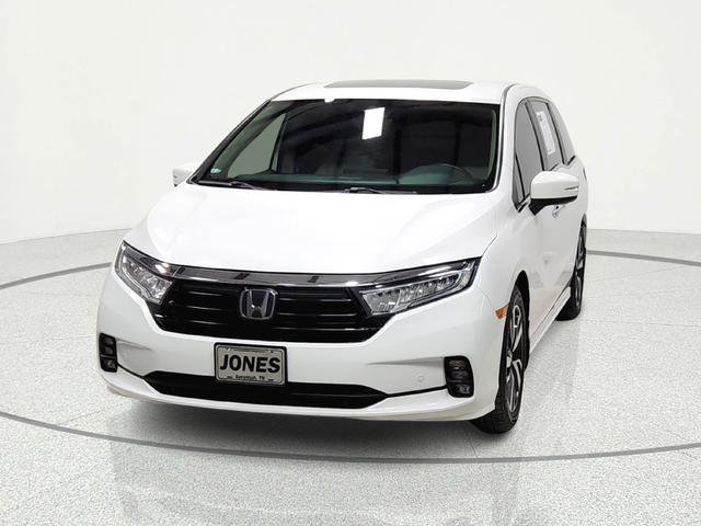 Used 2023 Honda Odyssey Touring image 3