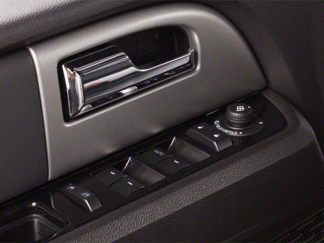 Used 2013 Ford Expedition XLT RWD image 18