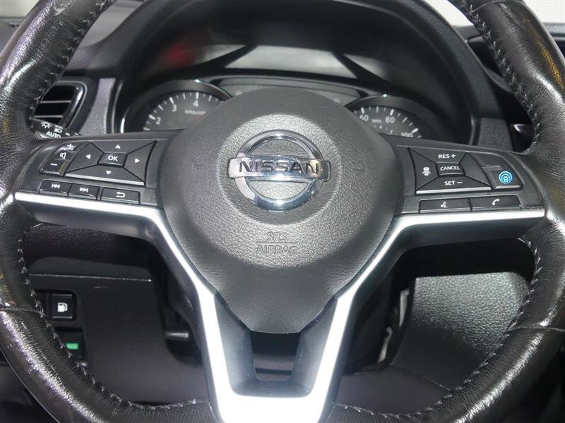 Used 2018 Nissan Rogue SL w/ Premium Package image 31