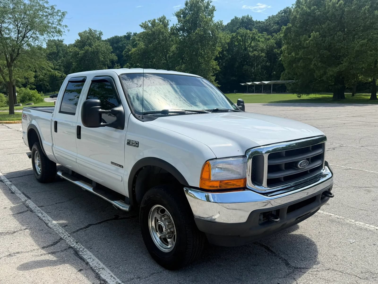 Used 2003 Ford F250 Lariat AWD/4WD image 3