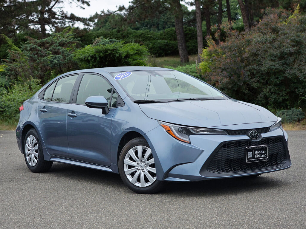 Used 2022 Toyota Corolla LE