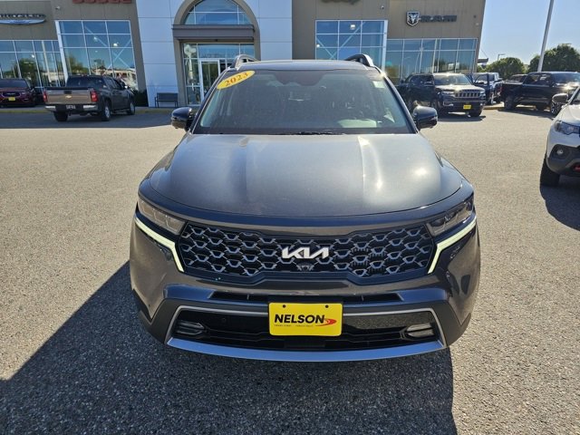 Used 2023 Kia Sorento SX Prestige image 3