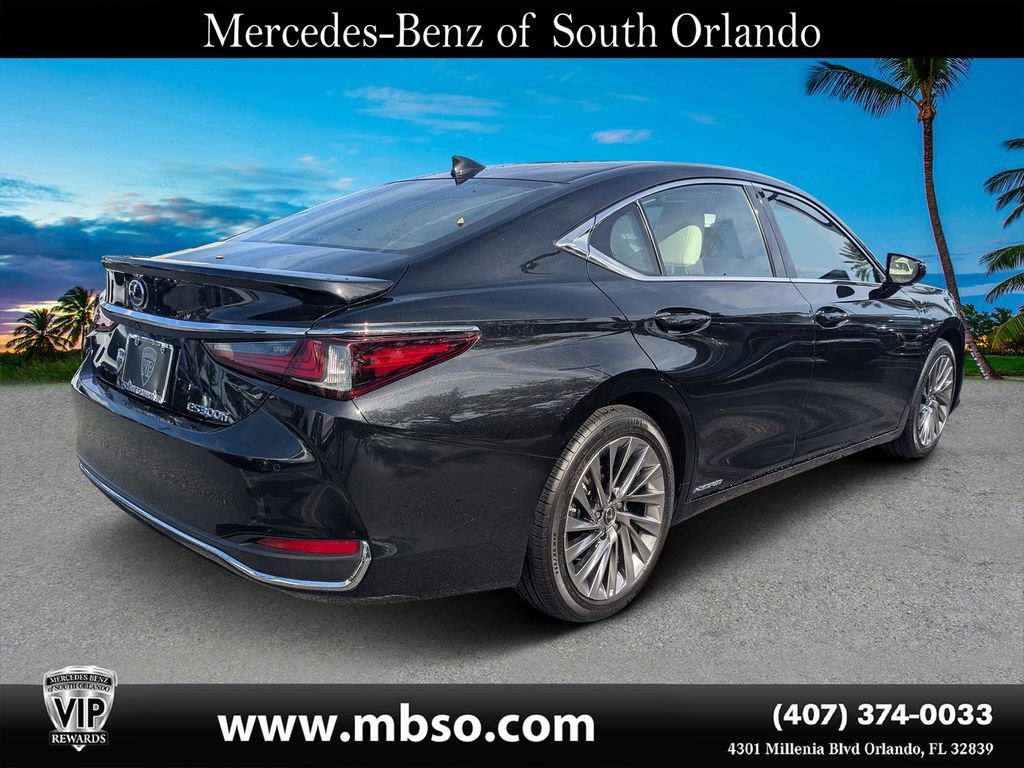 Used 2021 Lexus ES 300h Ultra Luxury image 18