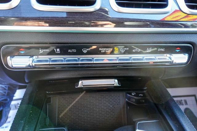 Used 2020 Mercedes-Benz GLE 350 4MATIC image 20