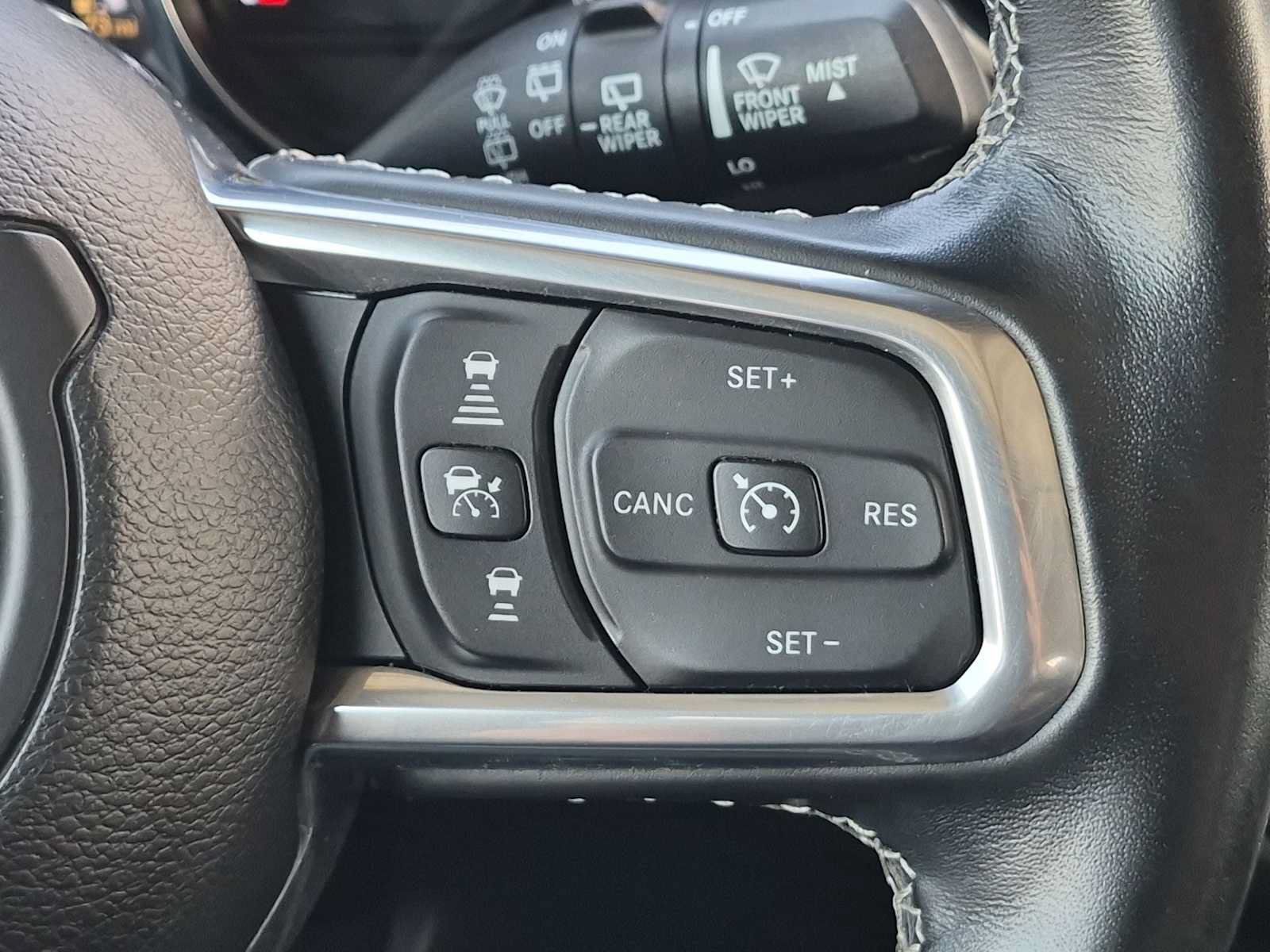 Used 2021 Jeep Wrangler Unlimited Sahara w/ Cold Weather Group AWD/4WD image 25