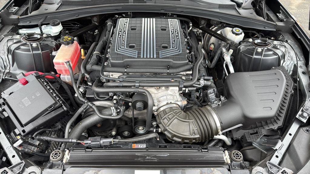 Used 2017 Chevrolet Camaro ZL1 image 34