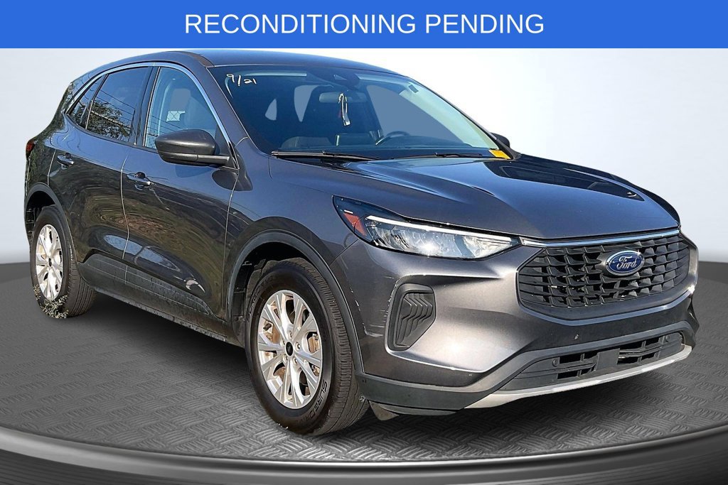Used 2024 Ford Escape Active FWD image 1