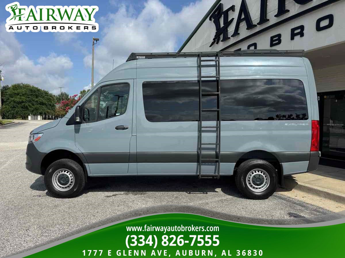Used 2022 Mercedes-Benz Sprinter 2500 image 9