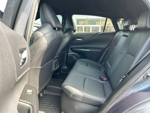 Used 2023 Toyota Venza XLE image 20