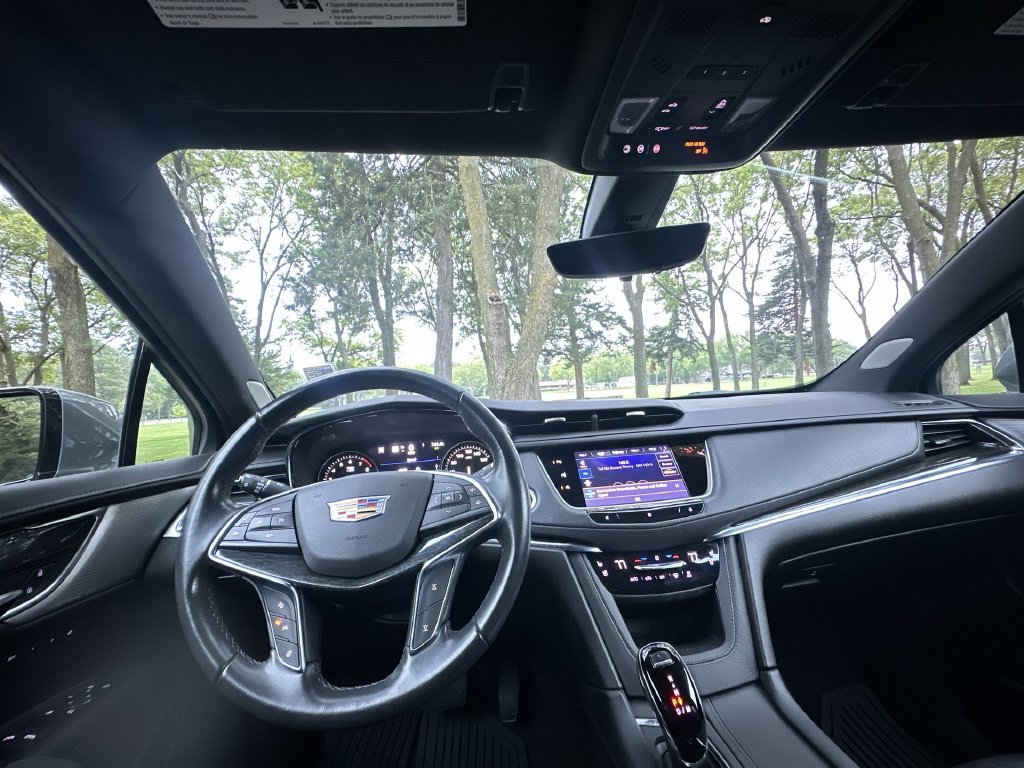 Certified 2021 Cadillac XT5 Premium Luxury AWD/4WD image 10