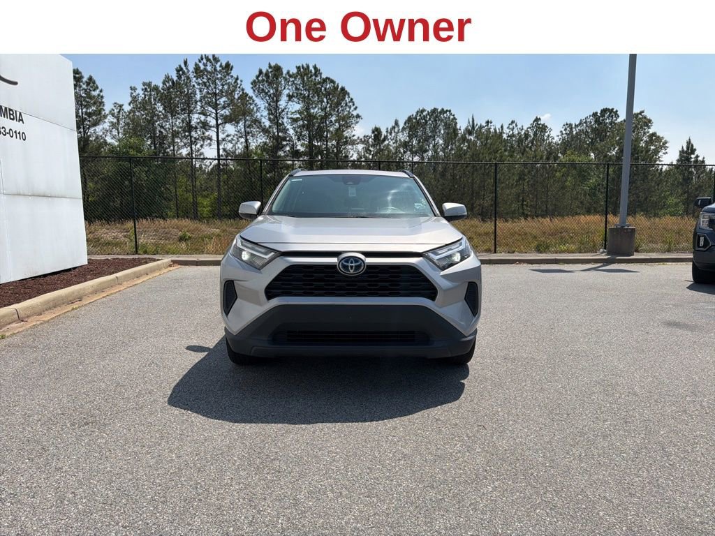 Used 2022 Toyota RAV4 XLE w/ Convenience Package AWD/4WD image 7