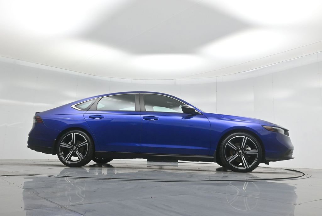 Used 2023 Honda Accord Sport image 45
