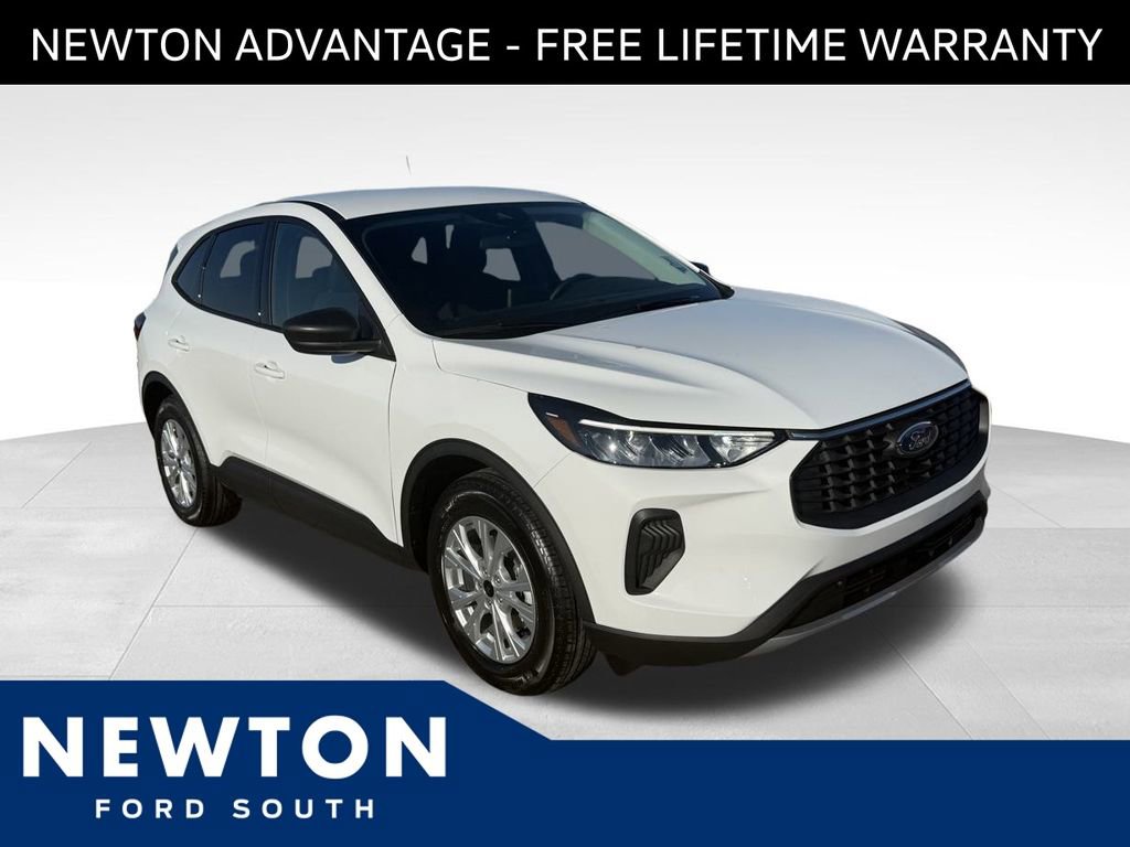 New 2025 Ford Escape Active w/ Cold Weather Package