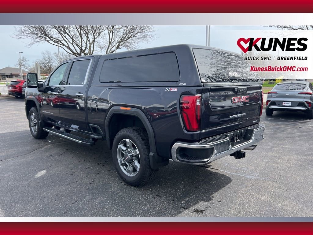 Used 2025 GMC Sierra 2500 SLT w/ SLT Premium Package AWD/4WD image 9