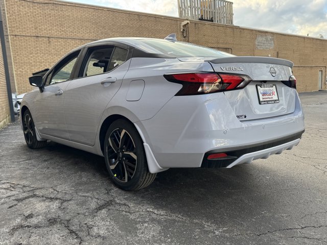 New 2025 Nissan Versa SR w/ Trunk Package image 15