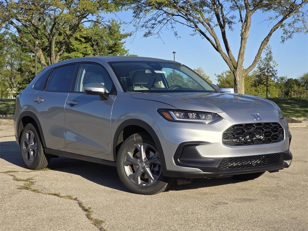 New 2026 Honda HR-V LX image 2