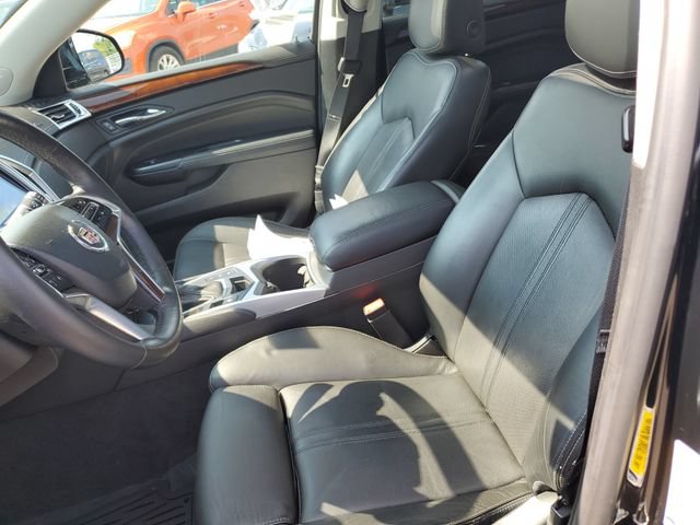 Used 2015 Cadillac SRX Luxury w/ Driver Awareness Package FWD image 17