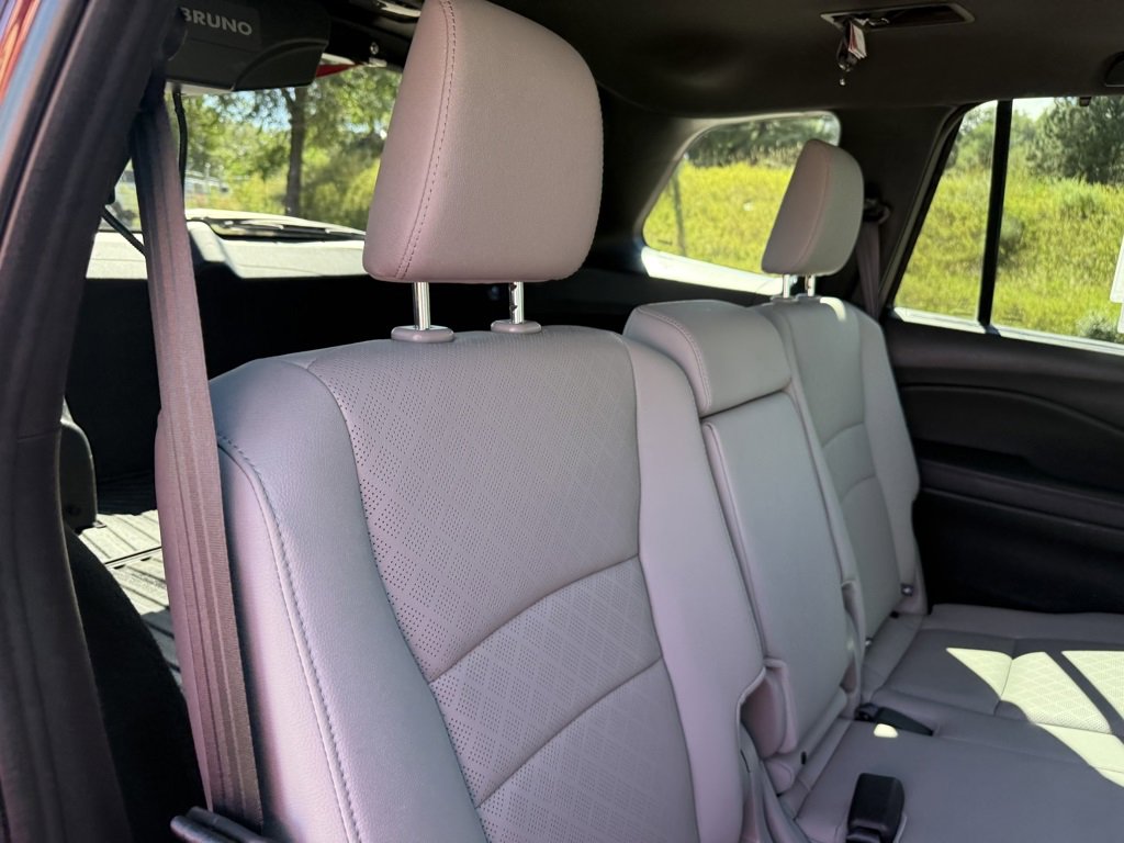 Used 2021 Honda Passport EX-L image 23